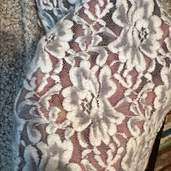 Anthropologie a’reve Sweater with detailed lace back and bows size small Gray - Picture 2 of 5